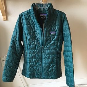 Patagonia Women’s Nano Puff Jacket XS Green